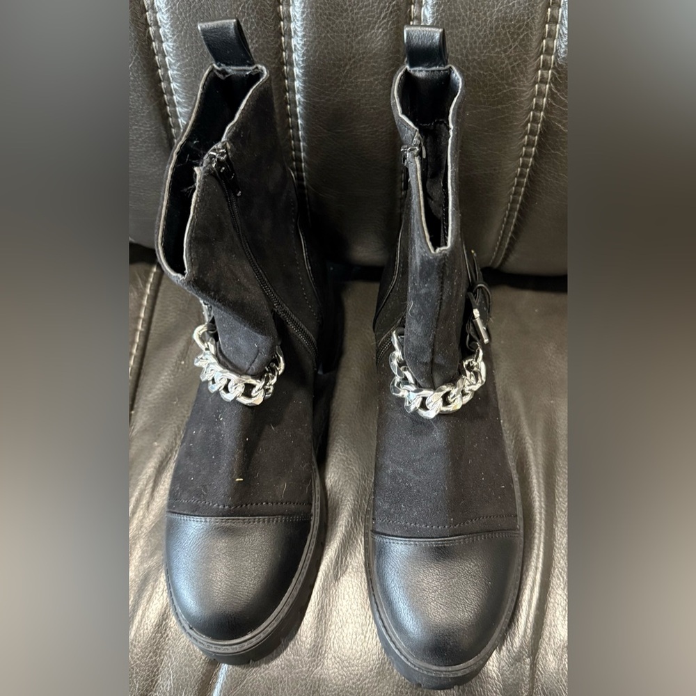 New York and Co. size 9.5 black boots